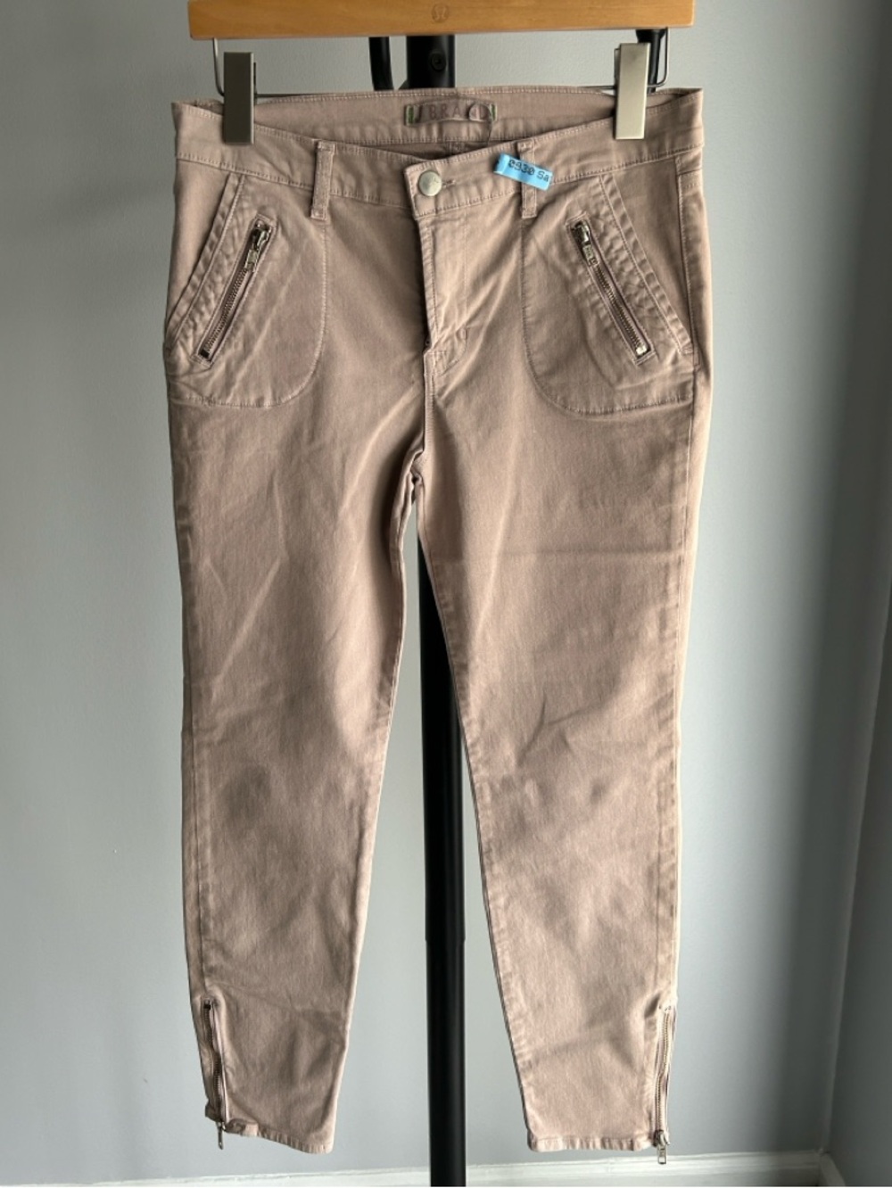 J BRAND SKINNY LEG SHOCK PINK JEANS SIZE 32